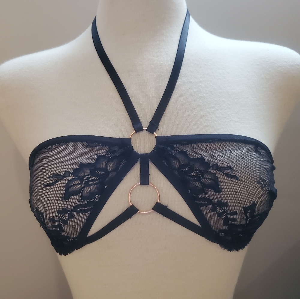 Lacy la senza bra